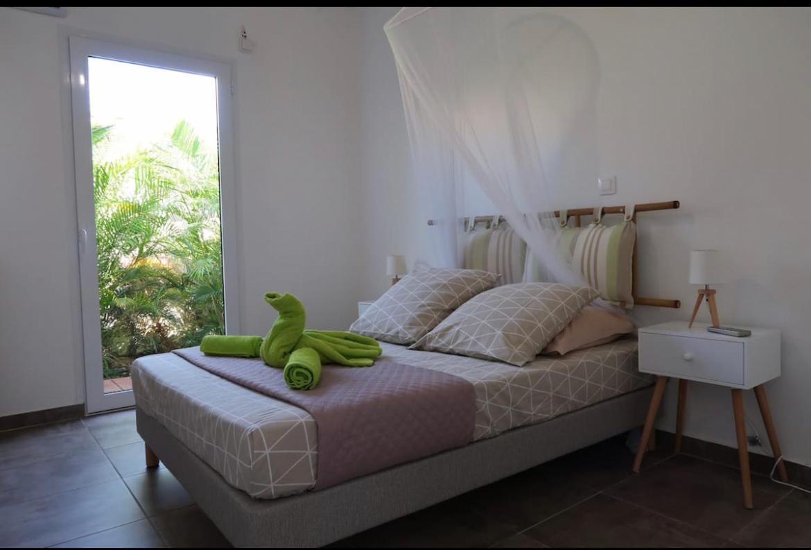 Villa Ana 5 Minutes A Pied Des Plages Sainte-Anne  Ngoại thất bức ảnh